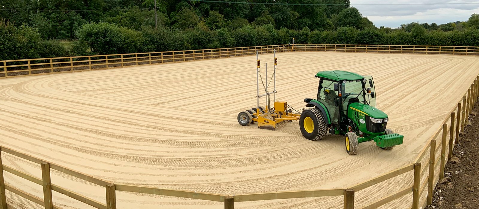 Equestrian manege & Paddock Construction